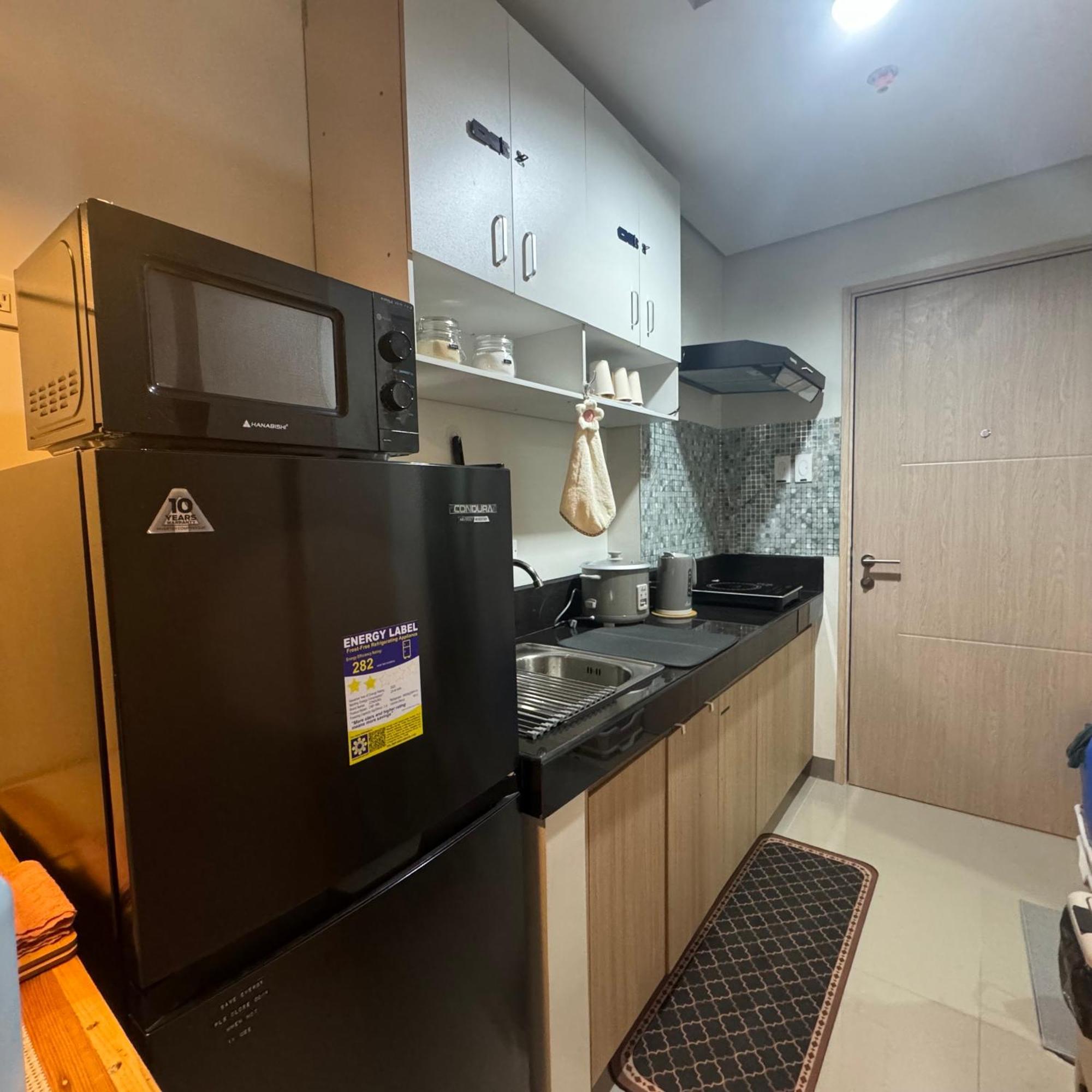 The J-Ma Ultiescape Charm Residences Condo Cainta Dış mekan fotoğraf